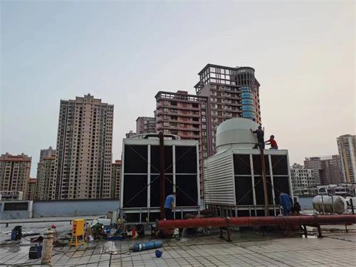 廣州冷卻塔皮帶箱更換/減速器軸承更換,冷卻塔皮帶更換教程