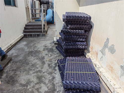 解決冷卻塔噪音問題的降噪維修方法