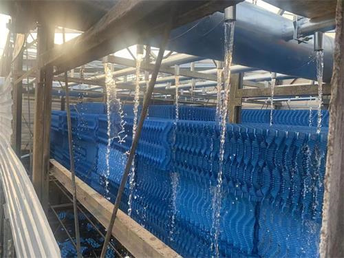 工業生產圓形冷卻塔出現噪音的解決方法